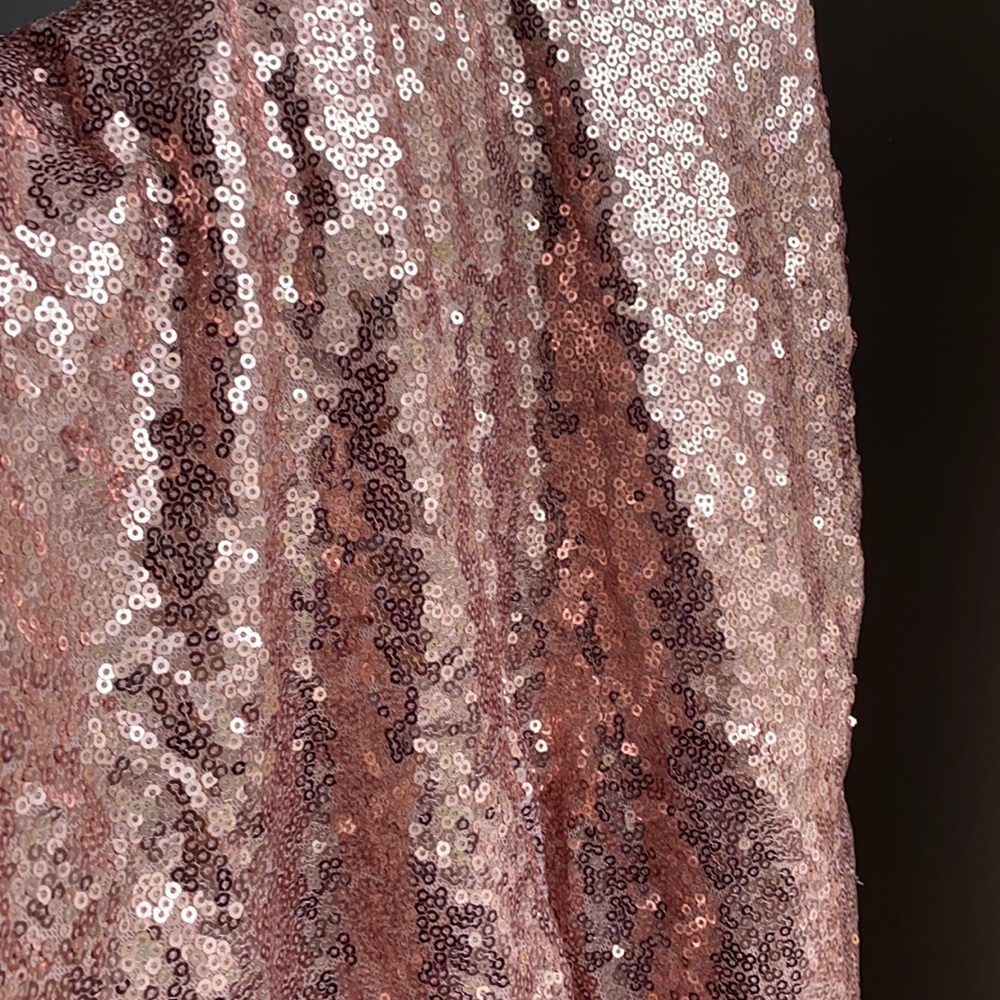 Pink sequin romper - Picture 3 of 3